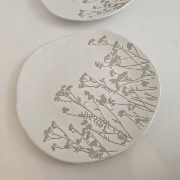 Eli + Ana Wildflower Ridge 8" Salad Plate - Picture 4 of 14